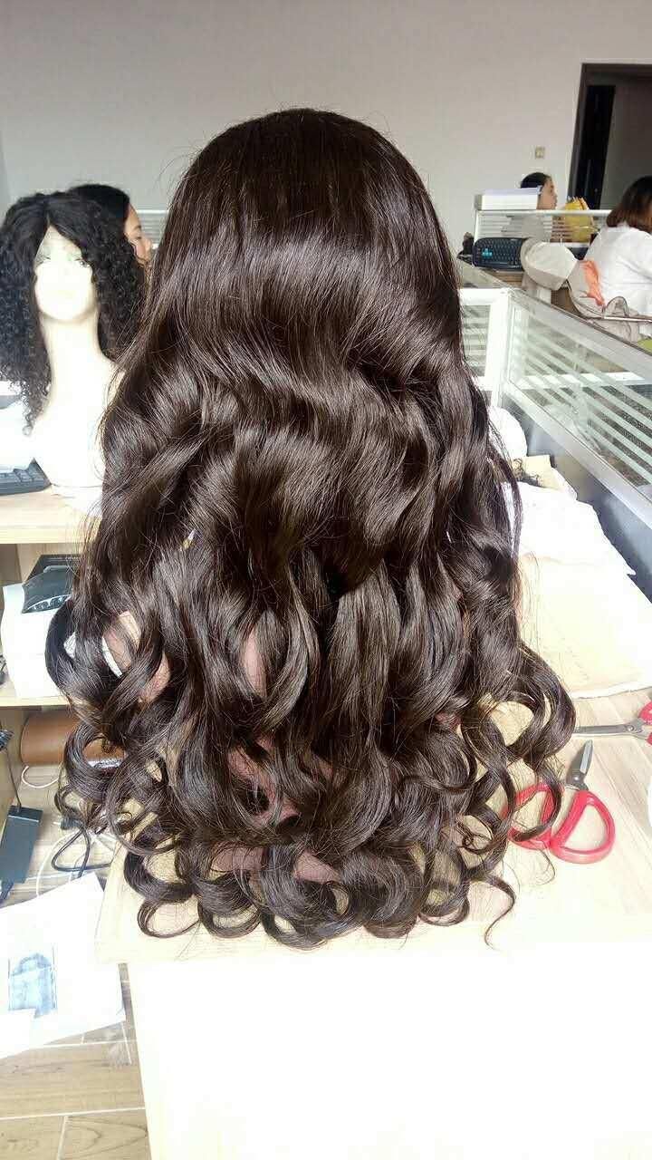 Factory Price High Quality Cuticle Aligned Wigs Body Wave Wig